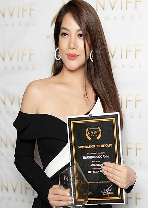 Trương Ngọc Ánh đóng phim thành công, kinh doanh thất bại Trương Ngọc Ánh đóng phim thành công, kinh doanh thất bại