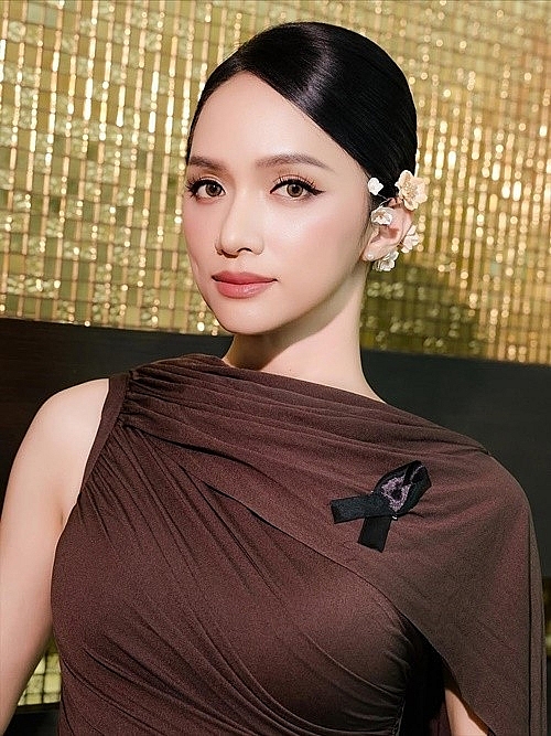 Hành động ghi điểm của Hương Giang ở Miss Universe 2025