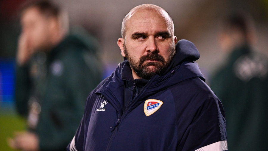 HLV châu Âu qua đời khi đang chỉ đạo thi đấu