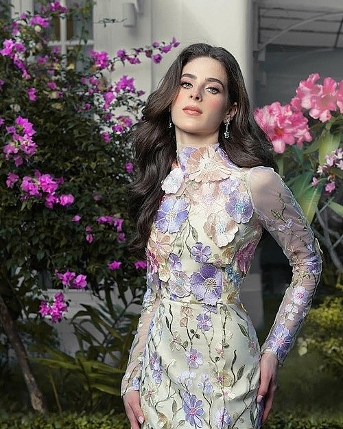 Biết gì về mỹ nhân Mexico bị ông Nawat mắng thẳng mặt ở Miss Universe 2025?