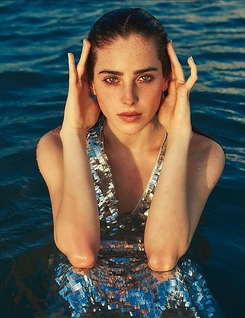 Biết gì về mỹ nhân Mexico bị ông Nawat mắng thẳng mặt ở Miss Universe 2025?