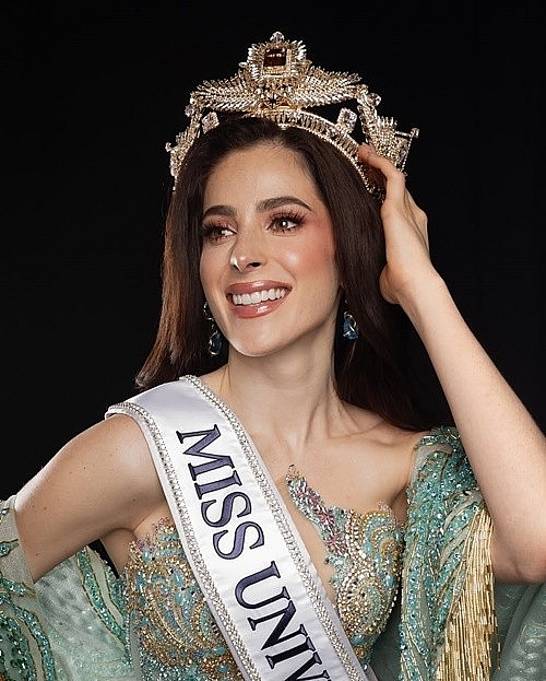 Biết gì về mỹ nhân Mexico bị ông Nawat mắng thẳng mặt ở Miss Universe 2025?