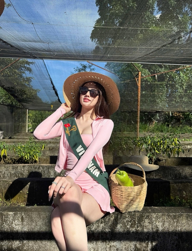 Nhan sắc đời thường gây chú ý của người đẹp 2k2 vừa giành Á hậu 2 Miss Earth Nhan sắc đời thường gây chú ý của người đẹp 2k2 vừa giành Á hậu 2 Miss Earth