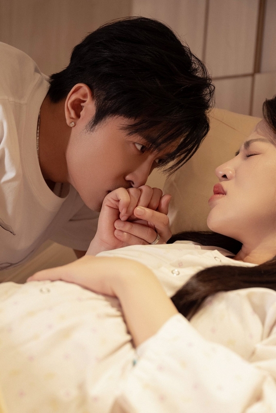 Hai năm hôn nhân, Puka và Gin Tuấn Kiệt ngọt ngào như ngày đầu