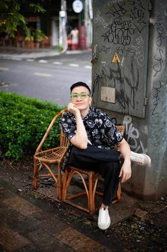 Lương Mạnh Hải 'lão hóa ngược' tuổi 44, phong độ vẫn như thuở thanh xuân Lương Mạnh Hải 'lão hóa ngược' tuổi 44, phong độ vẫn như thuở thanh xuân