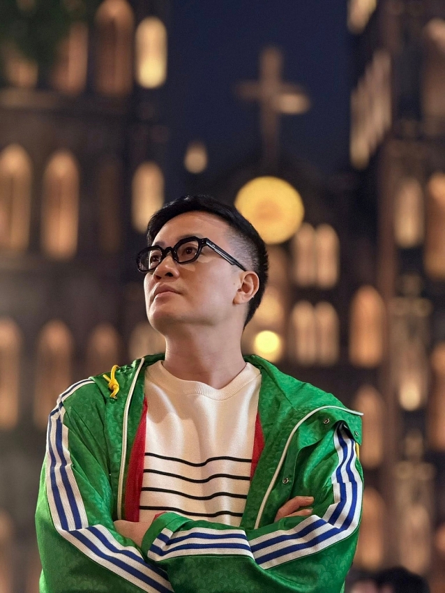 Lương Mạnh Hải 'lão hóa ngược' tuổi 44, phong độ vẫn như thuở thanh xuân Lương Mạnh Hải 'lão hóa ngược' tuổi 44, phong độ vẫn như thuở thanh xuân