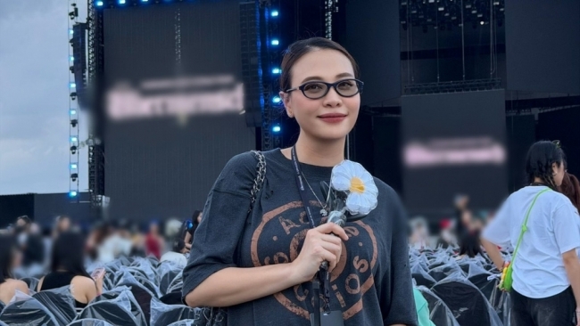 Không chỉ Đàm Thu Trang, nhiều sao Việt xem G-Dragon trình diễn