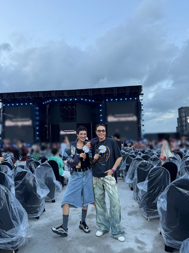 Không chỉ Đàm Thu Trang, nhiều sao Việt xem G-Dragon trình diễn