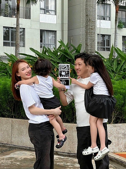 Nhã Phương lộ diện sau thông tin sức khỏe gây chú ý Nhã Phương lộ diện sau thông tin sức khỏe gây chú ý