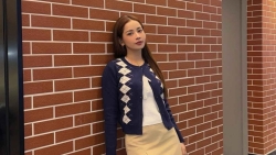 Chi Pu gây ấn tượng với phong cách thời trang khi gió mùa về