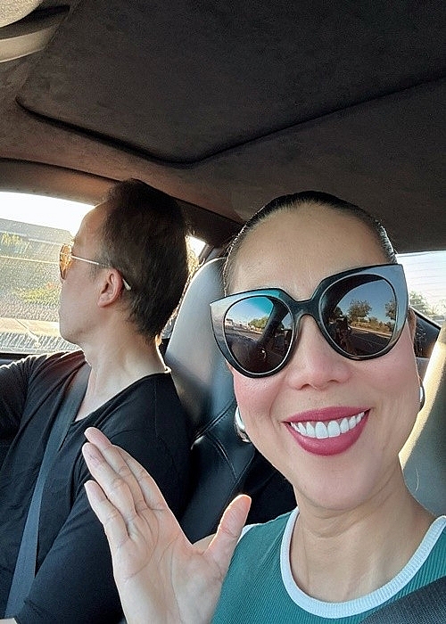 Hôn nhân hạnh phúc của ca sĩ Khánh Ngọc và chồng doanh nhân