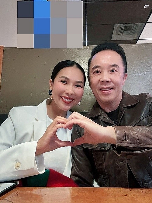 Hôn nhân hạnh phúc của ca sĩ Khánh Ngọc và chồng doanh nhân