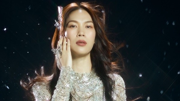 Nữ ca sĩ Mỹ Tâm cảnh báo về mạo danh và sử dụng AI trái phép