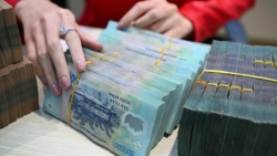 Quản lý vàng miếng gặp khó vì doanh nghiệp "găm hàng"