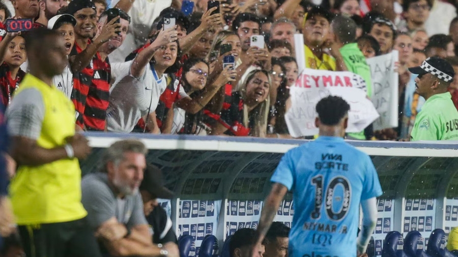 Neymar lại "gây ồn ào, thị phi"