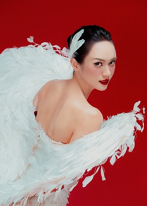 Á hậu Vũ Thúy Quỳnh gợi cảm gây mê, hẹn hò doanh nhân Đức Phạm Á hậu Vũ Thúy Quỳnh gợi cảm gây mê, hẹn hò doanh nhân Đức Phạm