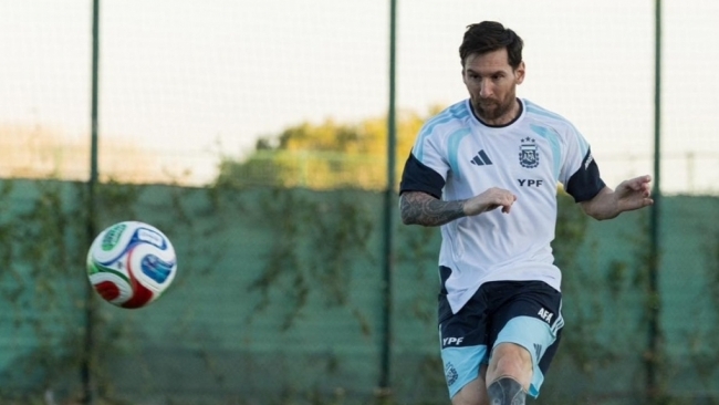 Angola chi đậm để được thi đấu với đội tuyển Argentina và Messi