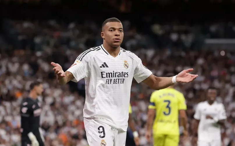 So sánh thành tích của Messi và Mbappe trong màu áo tuyển quốc gia