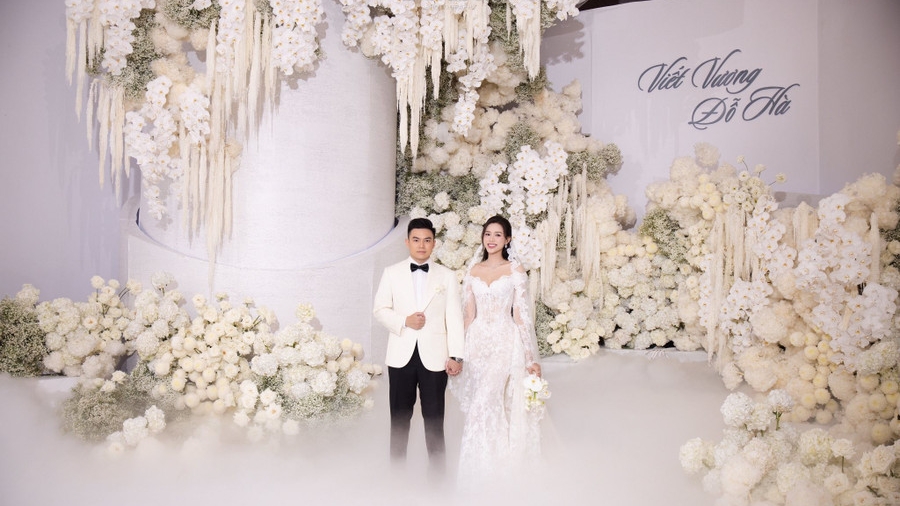 Đỗ Hà ghi điểm 10 tinh tế với lời cảm ơn đến cộng đồng mạng sau lễ cưới cổ tích