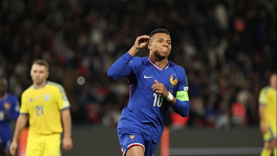 Mbappe gây bức xúc khi được ưu ái tại tuyển Pháp