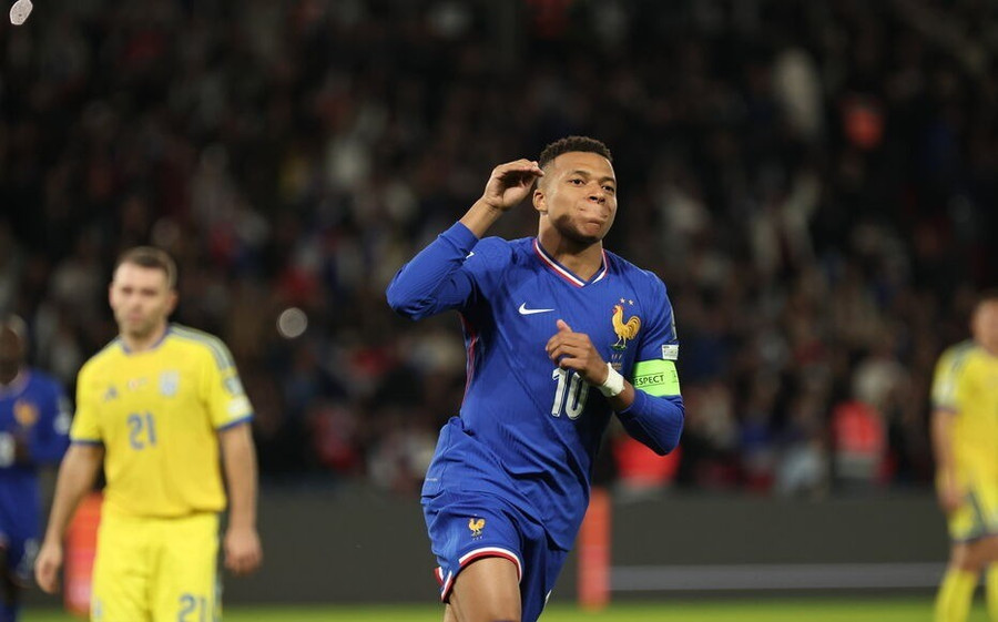 Mbappe gây bức xúc khi được ưu ái tại tuyển Pháp Mbappe gây bức xúc khi được ưu ái tại tuyển Pháp