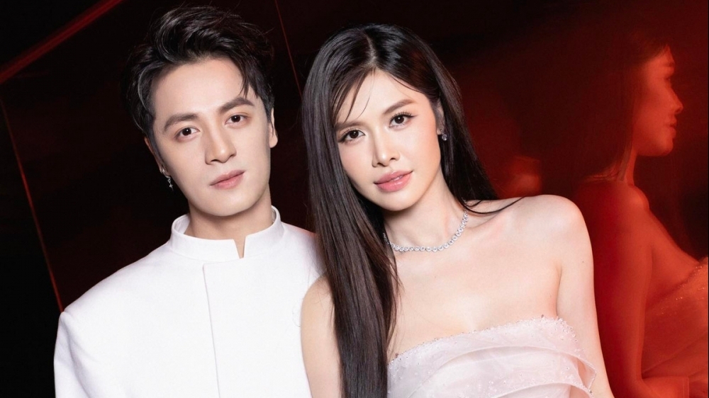 Hôn nhân viên mãn sau 20 năm của vợ chồng ca sĩ Đăng Khôi