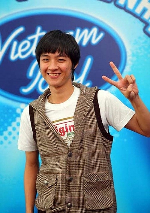 Thanh Duy từ giáo viên đến nghệ sĩ tài năng Thanh Duy từ giáo viên đến nghệ sĩ tài năng