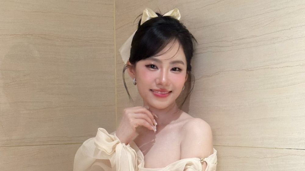 Ngỡ ngàng ngoại hình Lương Bích Hữu sau giảm gần 30 cân ngoạn mục