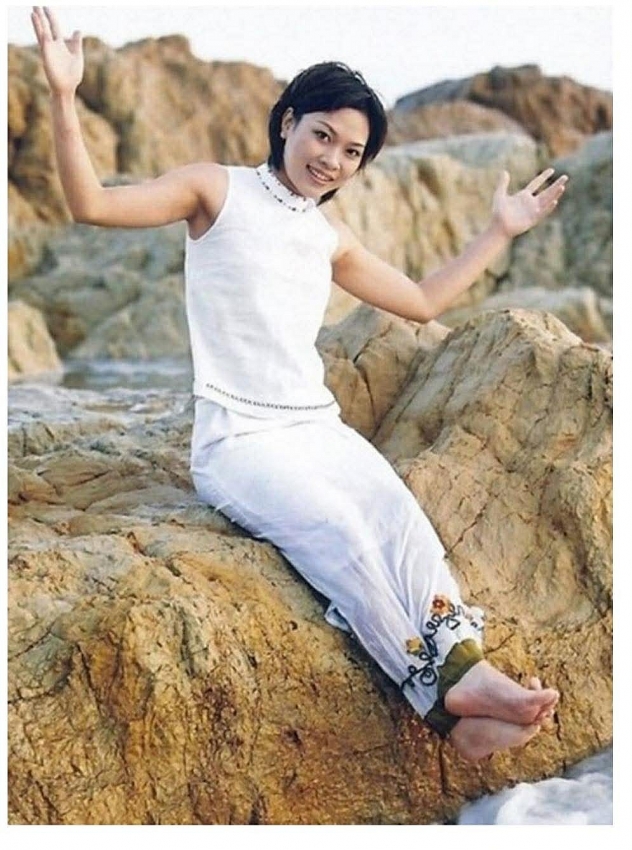 Mỹ Tâm gây sốt với loạt ảnh nhan sắc thập niên 2000