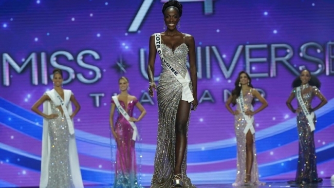 Hàng loạt người đẹp công khai từ bỏ danh hiệu sau chung kết Miss Universe 2025