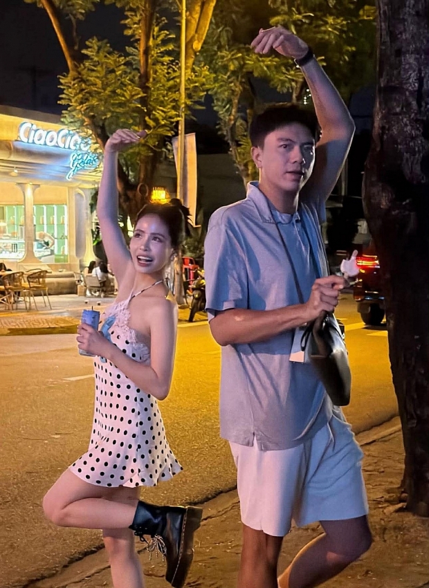 Ca nương Kiều Anh khoe hôn nhân ‘như tiên’ bên chồng đại gia Ca nương Kiều Anh khoe hôn nhân ‘như tiên’ bên chồng đại gia