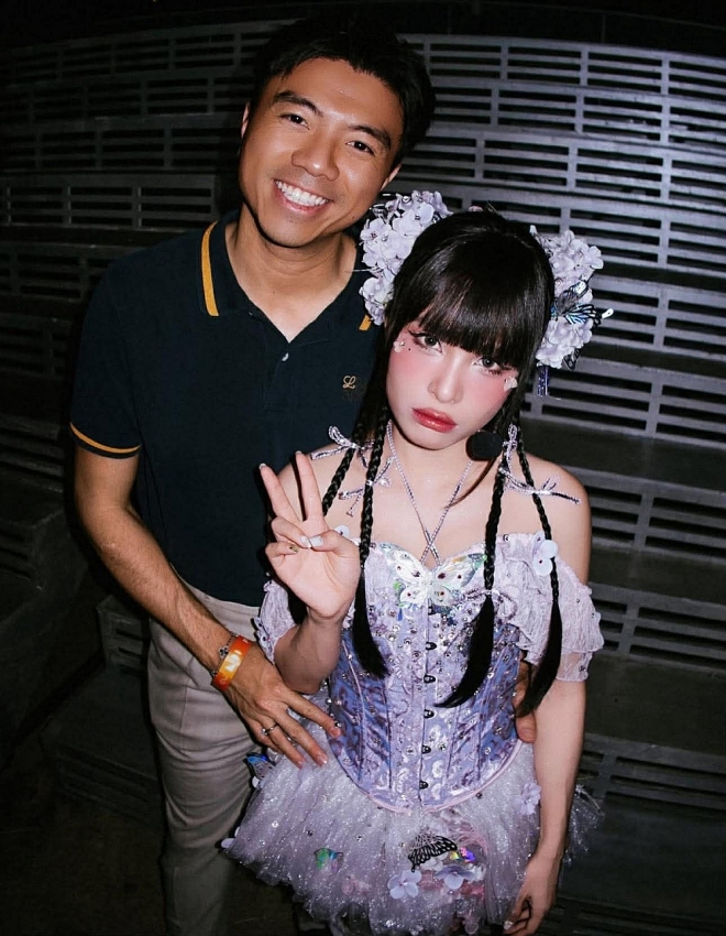 Ca nương Kiều Anh khoe hôn nhân ‘như tiên’ bên chồng đại gia Ca nương Kiều Anh khoe hôn nhân ‘như tiên’ bên chồng đại gia