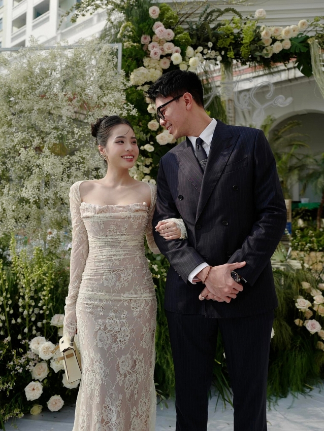 Ca nương Kiều Anh khoe hôn nhân ‘như tiên’ bên chồng đại gia Ca nương Kiều Anh khoe hôn nhân ‘như tiên’ bên chồng đại gia