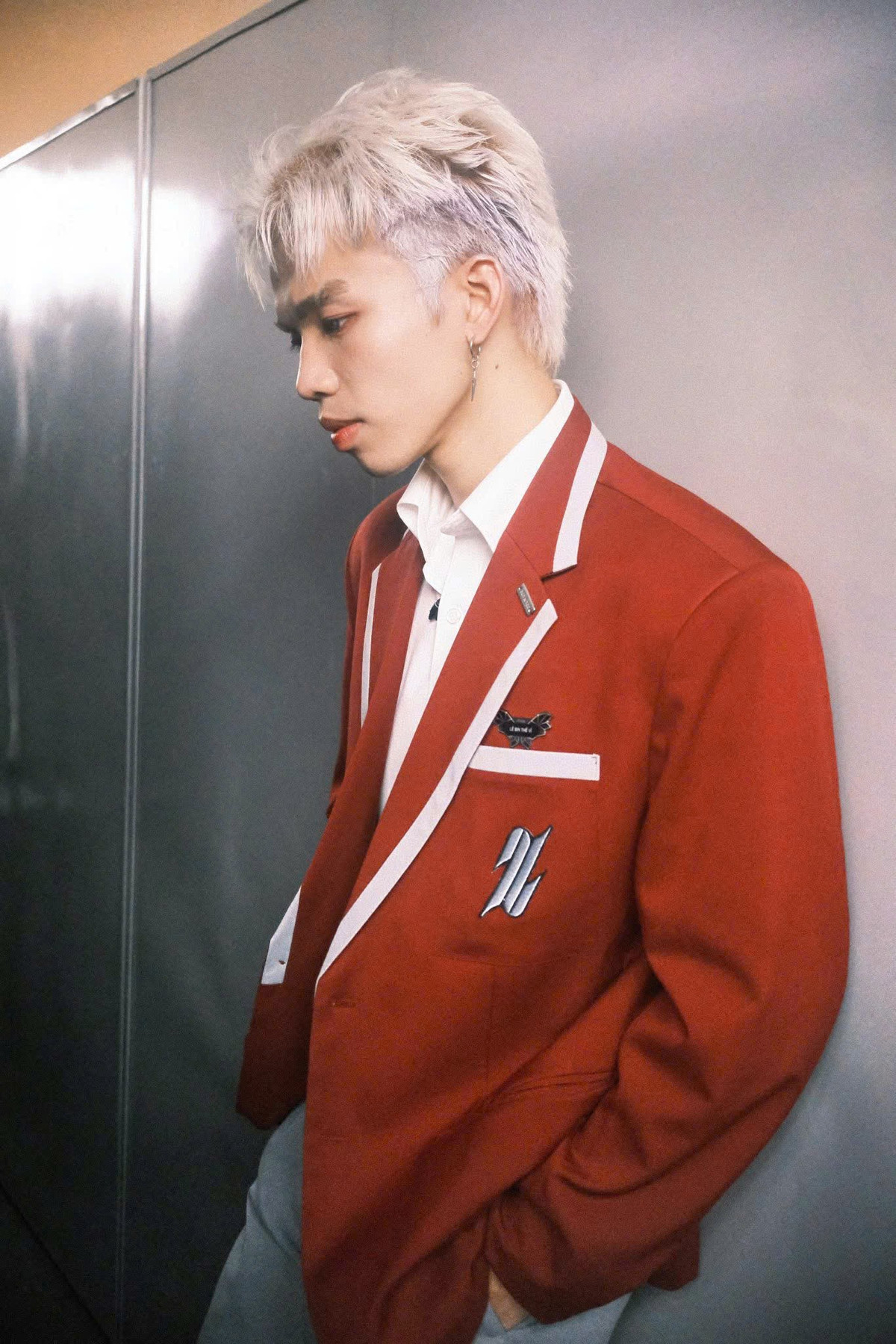 Concert D-3 của Soobin Hoàng Sơn gây tranh cãi, nhiều fan đòi "quay lưng" Concert D-3 của Soobin Hoàng Sơn gây tranh cãi, nhiều fan đòi "quay lưng"