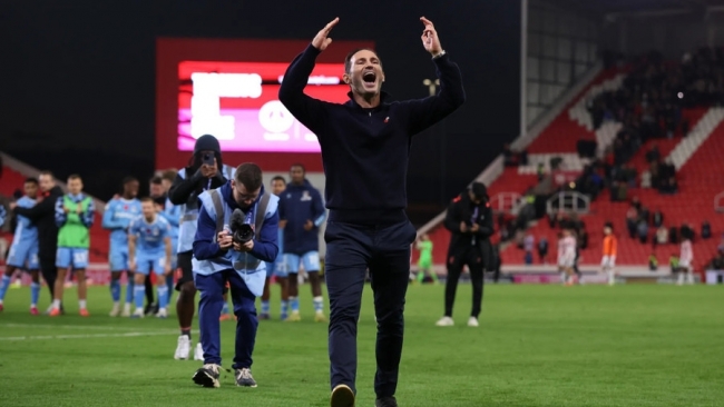 Lampard hồi sinh sự nghiệp cầm quân