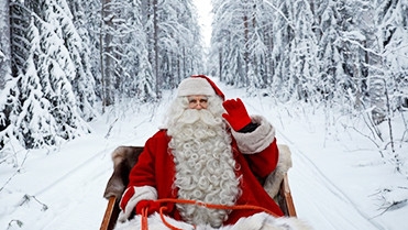 Ghé thăm "ngôi làng ông già Noel" đẹp như cổ tích ở Phần Lan