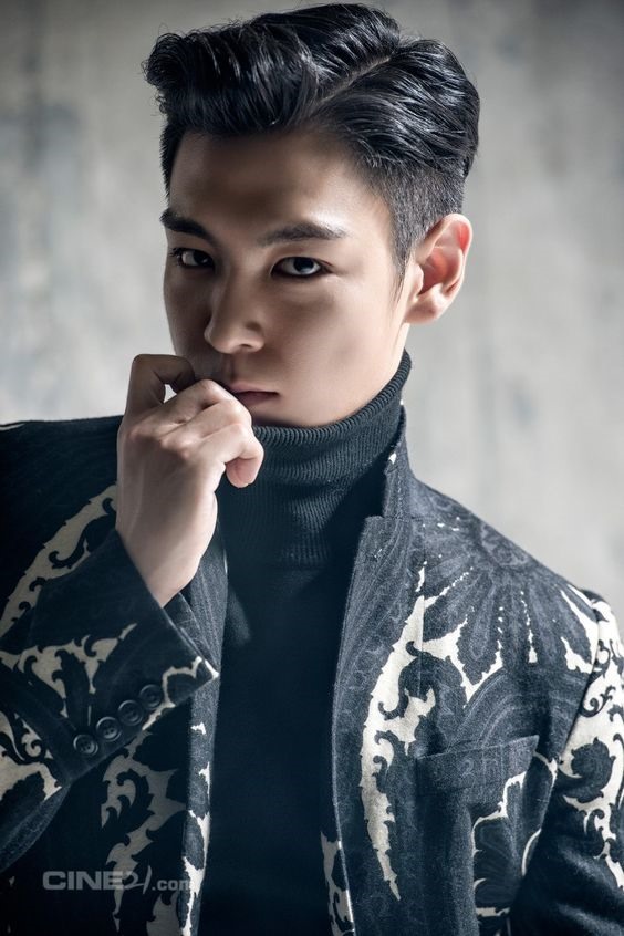 T.O.P (Big Bang) giàu cỡ nào khi được tỉ phú Nhật Bản mời du hành vũ trụ?