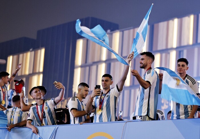 Chủ nhà Qatar làm điều chưa từng có trong lịch sử World Cup cho Messi và tuyển Argentina