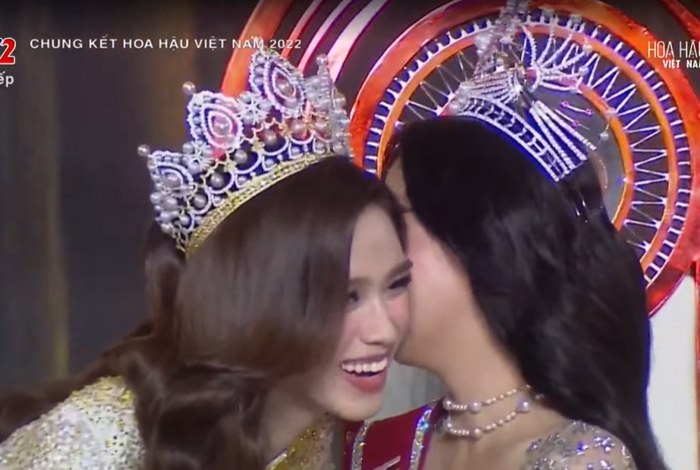 Huỳnh Thị Thanh Thủy xuất sắc đăng quang Hoa hậu Việt Nam 2022: Chiến thắng trọn vẹn được lòng số đông