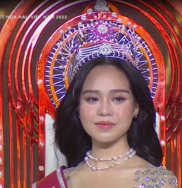 Huỳnh Thị Thanh Thủy xuất sắc đăng quang Hoa hậu Việt Nam 2022: Chiến thắng trọn vẹn được lòng số đông