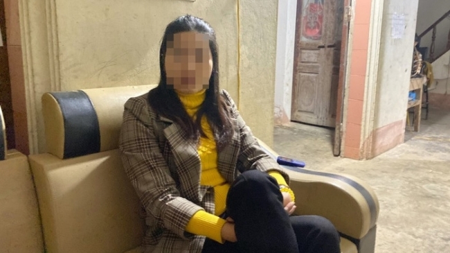 Cô giáo Tuyên Quang bị học sinh nhốt trong lớp, ném dép vào người lên tiếng "trần tình"