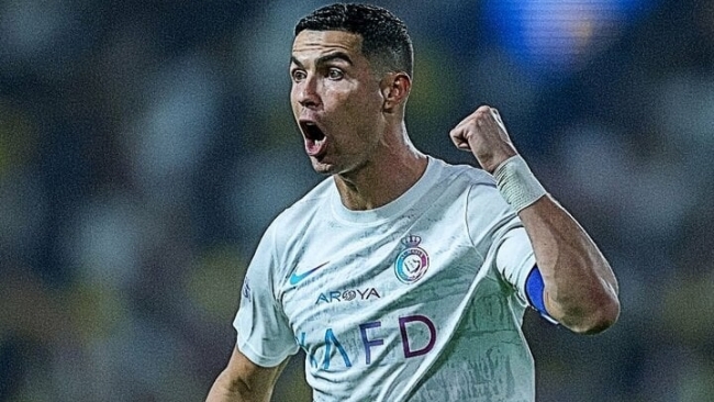 Ronaldo lập kỷ lục trong trận thắng đậm của Al Nassr