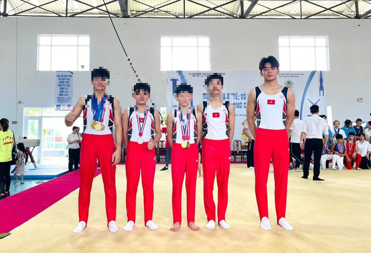 Hơn 1 tỉ đồng ủng hộ VĐV Nguyễn Minh Triết giữa lằn ranh sinh tử