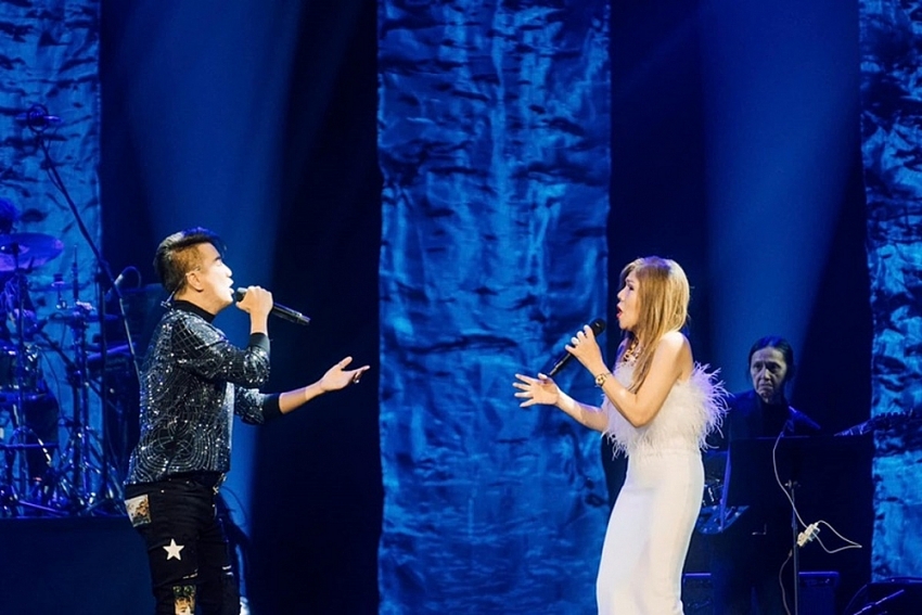 Đàm Vĩnh Hưng hát sung ở Mỹ giữa ồn ào kiện chồng Bích Tuyền Đàm Vĩnh Hưng hát sung ở Mỹ giữa ồn ào kiện chồng Bích Tuyền