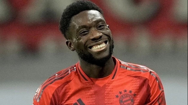 Man United muốn mua Alphonso Davies