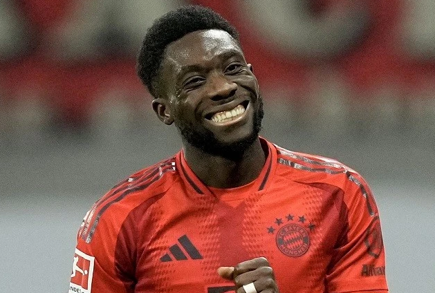 Man United muốn mua Alphonso Davies