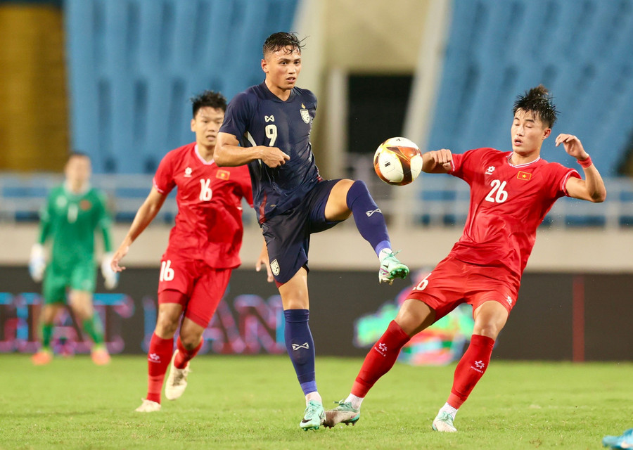 Cuộc chiến thầy ngoại ở ASEAN Cup 2024