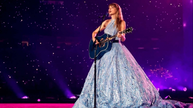 Taylor Swift Khép Lại "The Eras Tour" Với Kỷ Lục Ấn Tượng