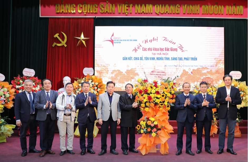 Quy tụ và tôn vinh các nhà khoa học quê hương Bắc Giang