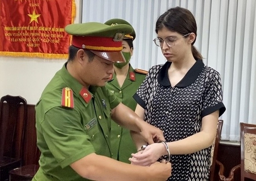 An Tây - Chi Dân bị bắt liên quan ma túy gây sốc nhất Vbiz An Tây - Chi Dân bị bắt liên quan ma túy gây sốc nhất Vbiz